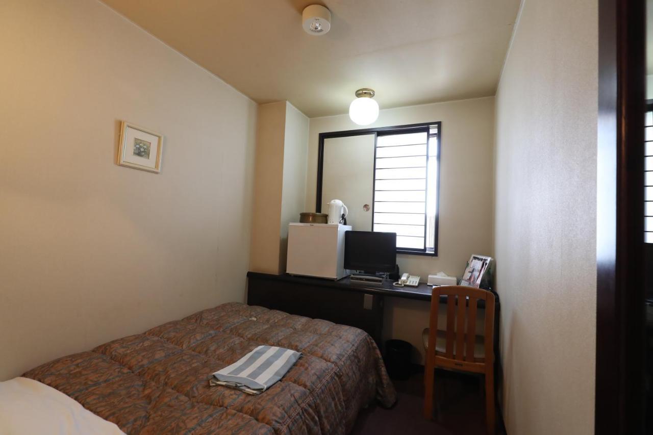 Hotel Yama Nagano Buitenkant foto